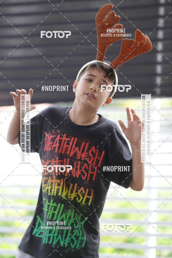 Buy your photos of the eventTots & Teens on Fotop