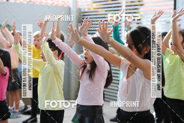 Buy your photos of the eventTots & Teens on Fotop