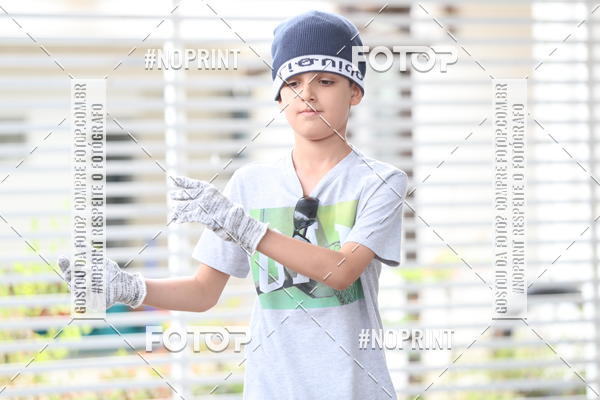 Buy your photos of the eventTots & Teens on Fotop