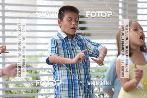 Buy your photos of the eventTots & Teens on Fotop