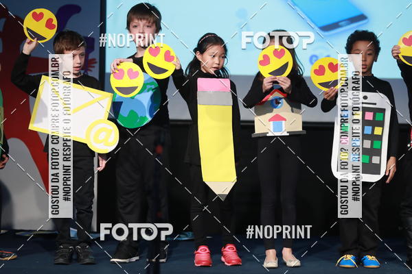 Buy your photos of the eventTots & Teens on Fotop