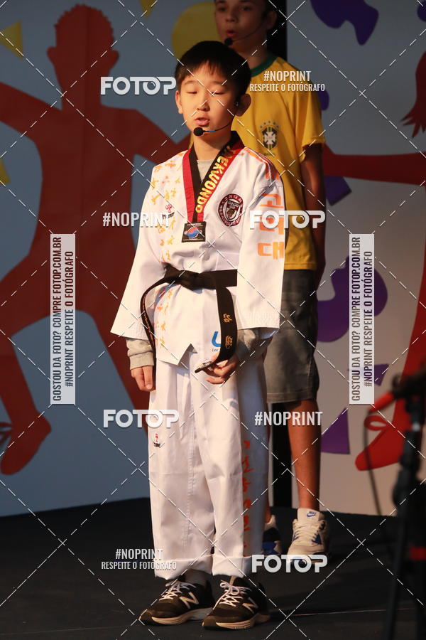 Buy your photos of the eventTots & Teens on Fotop