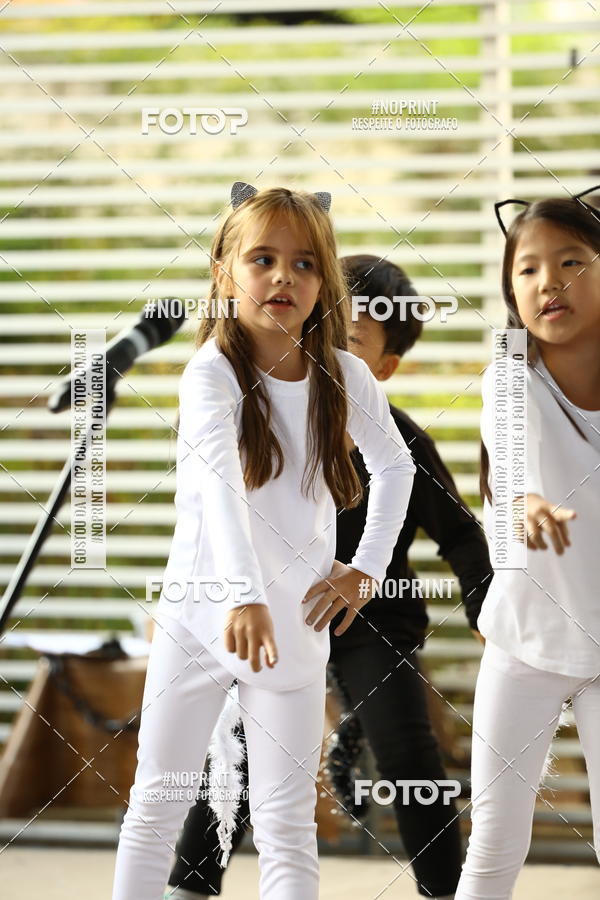 Buy your photos of the eventTots & Teens on Fotop