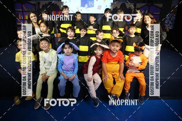 Buy your photos of the eventTots & Teens on Fotop
