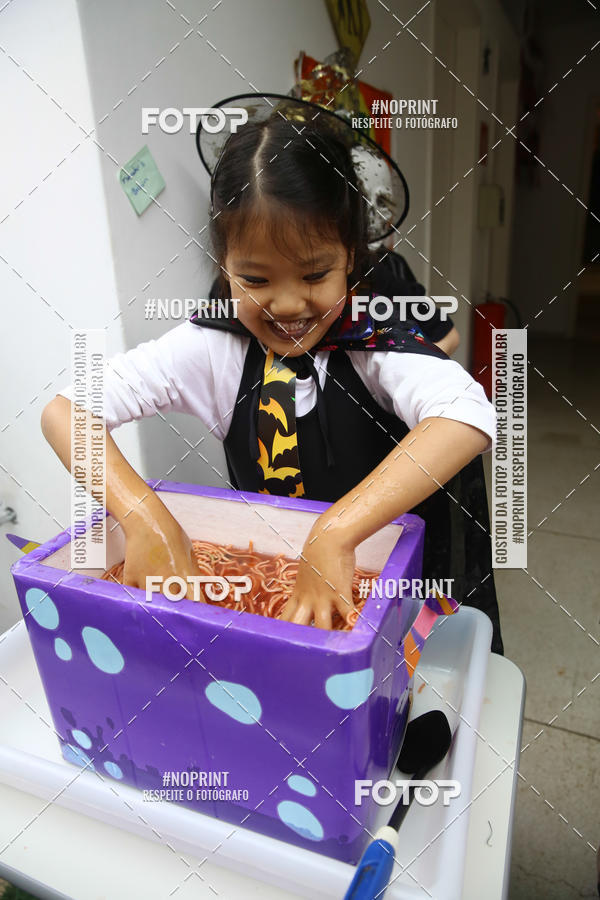 Buy your photos of the eventTots & Teens on Fotop