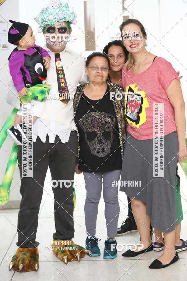 Buy your photos of the eventTots & Teens on Fotop