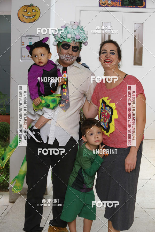 Buy your photos of the eventTots & Teens on Fotop