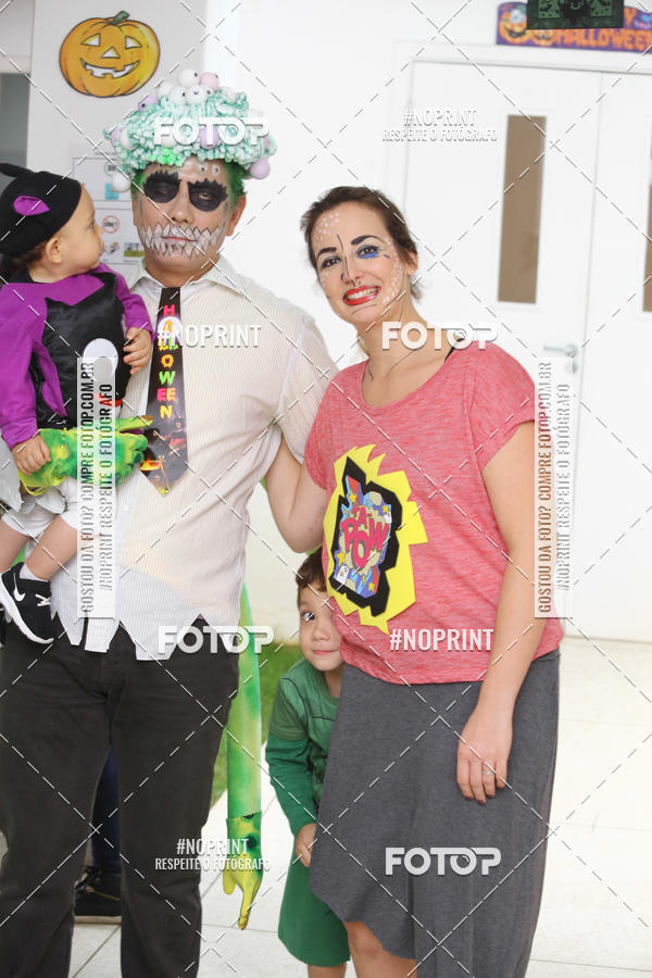 Buy your photos of the eventTots & Teens on Fotop