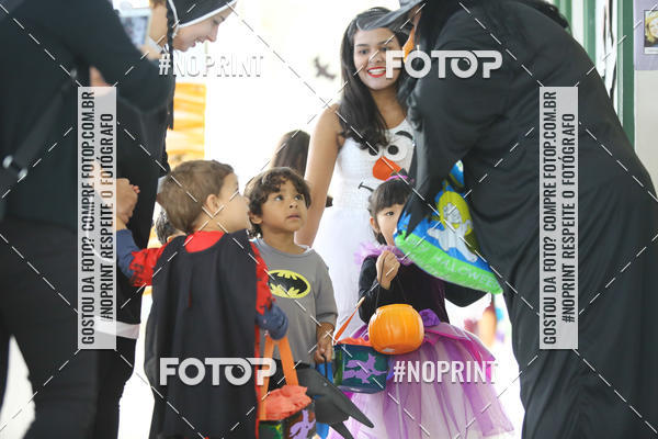 Buy your photos of the eventTots & Teens on Fotop