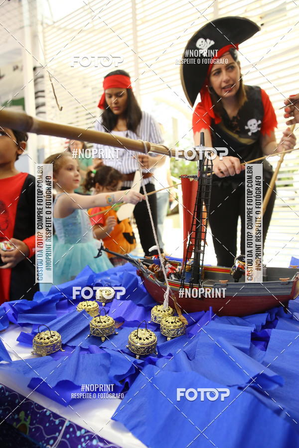 Buy your photos of the eventTots & Teens on Fotop