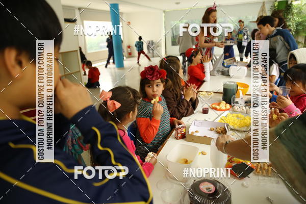 Buy your photos of the eventTots & Teens on Fotop