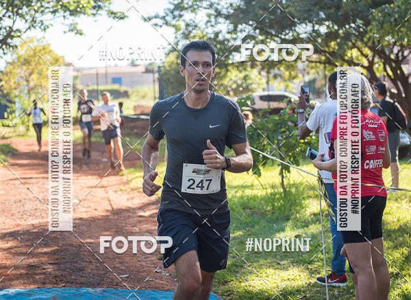 Compre suas fotos do evento1� Copa Cravinhos de Corrida no Fotop