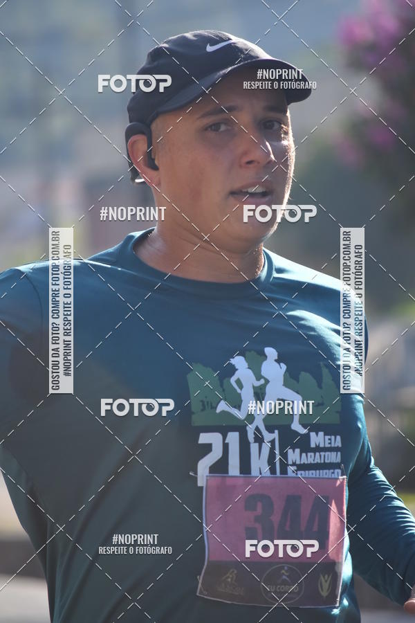 Buy your photos of the eventFriburgo Meia Maratona on Fotop