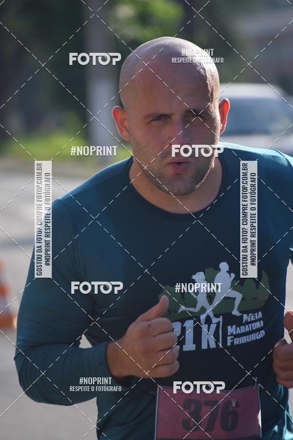 Buy your photos of the eventFriburgo Meia Maratona on Fotop