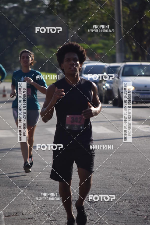 Buy your photos of the eventFriburgo Meia Maratona on Fotop