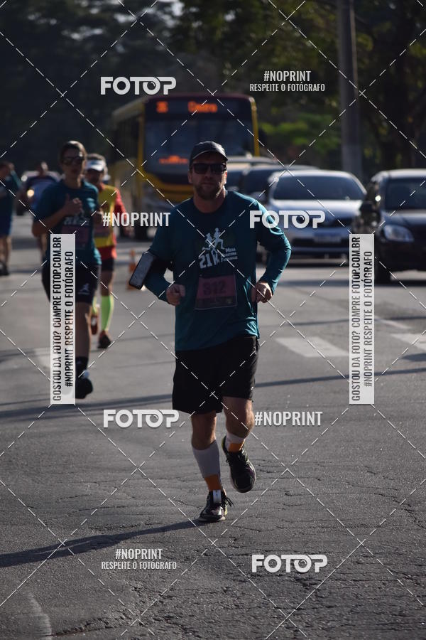 Buy your photos of the eventFriburgo Meia Maratona on Fotop