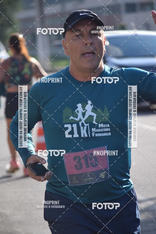 Buy your photos of the eventFriburgo Meia Maratona on Fotop