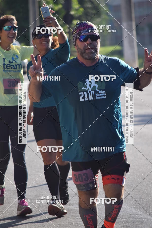 Buy your photos of the eventFriburgo Meia Maratona on Fotop