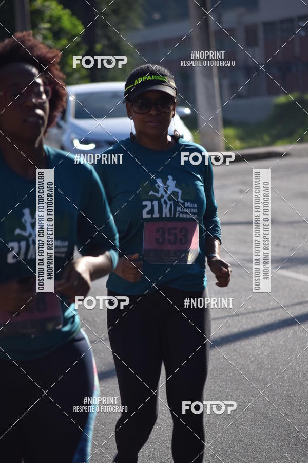 Buy your photos of the eventFriburgo Meia Maratona on Fotop