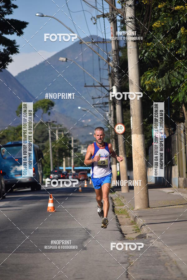 Buy your photos of the eventFriburgo Meia Maratona on Fotop