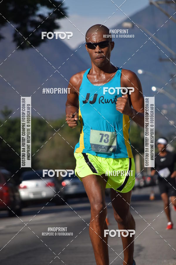 Buy your photos of the eventFriburgo Meia Maratona on Fotop