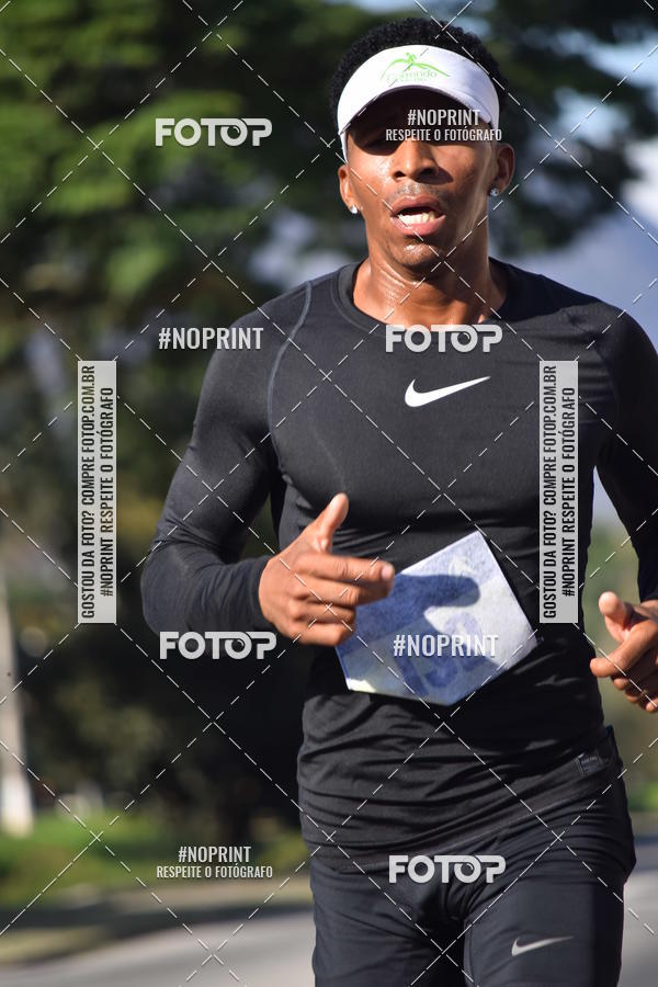 Buy your photos of the eventFriburgo Meia Maratona on Fotop