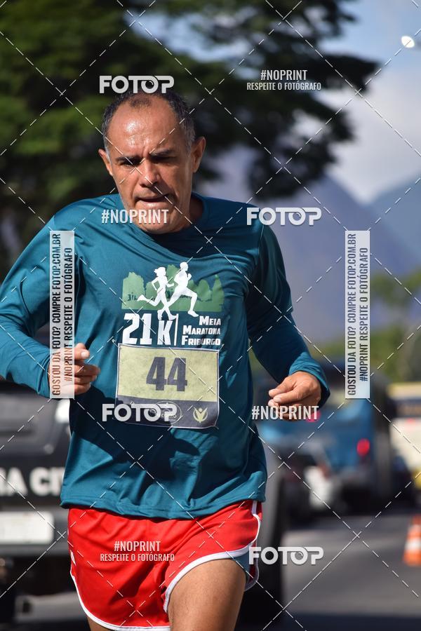 Buy your photos of the eventFriburgo Meia Maratona on Fotop
