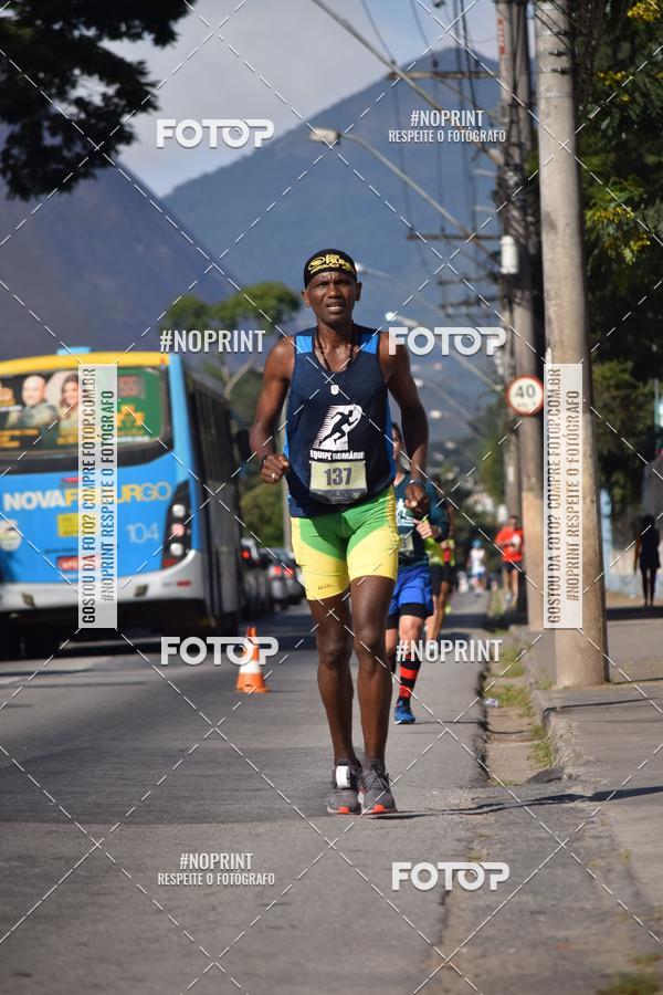 Buy your photos of the eventFriburgo Meia Maratona on Fotop