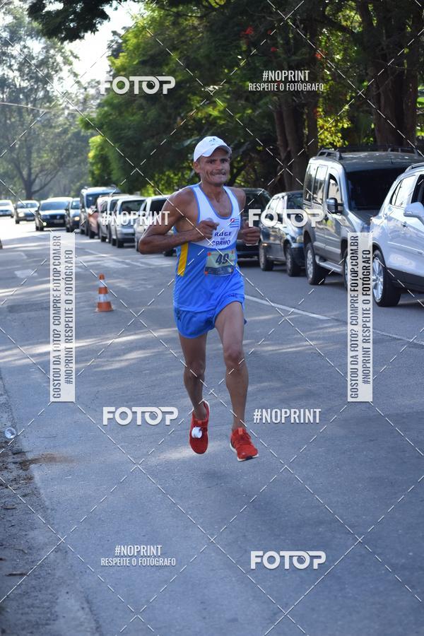 Buy your photos of the eventFriburgo Meia Maratona on Fotop
