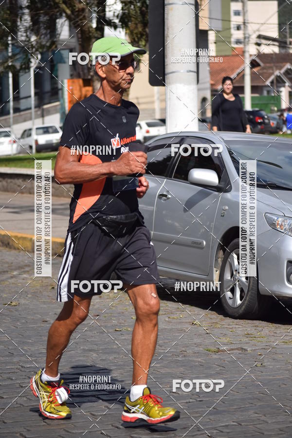 Buy your photos of the eventFriburgo Meia Maratona on Fotop