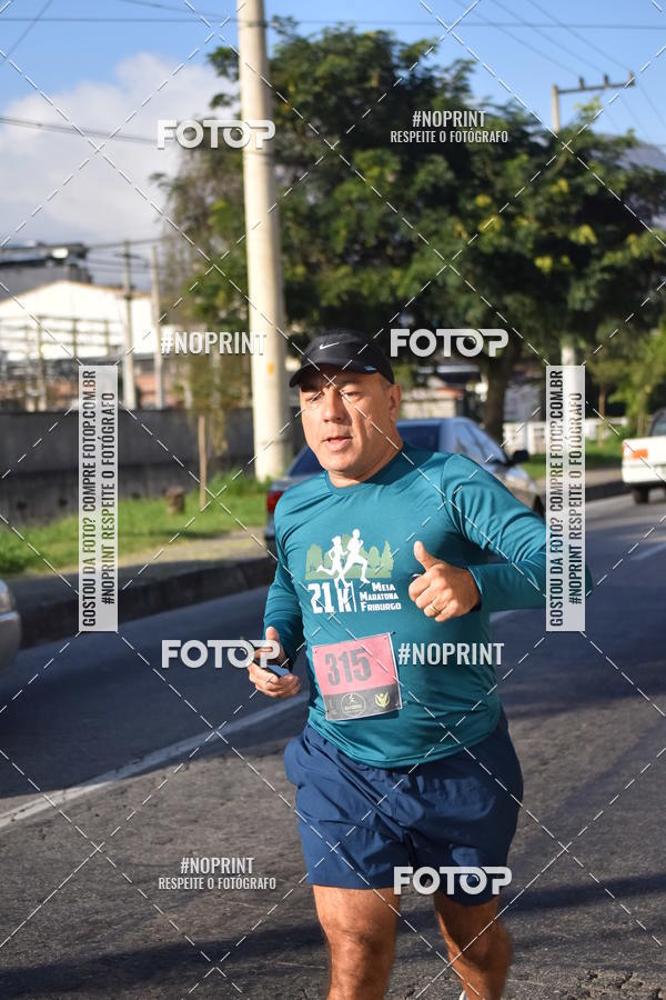 Buy your photos of the eventFriburgo Meia Maratona on Fotop