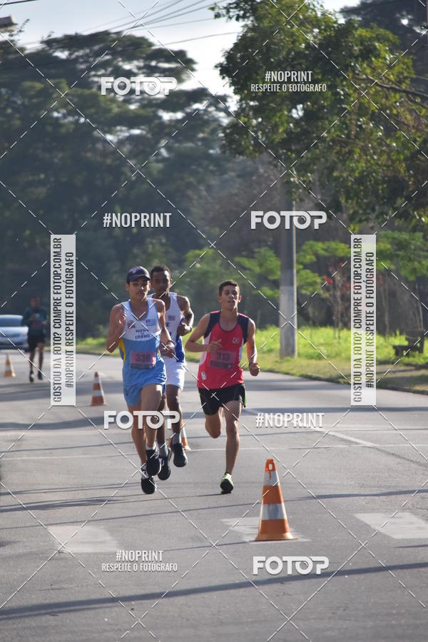 Buy your photos of the eventFriburgo Meia Maratona on Fotop
