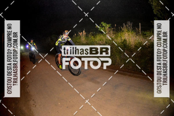 Buy your photos of the eventPeregrinao Angelina on Fotop