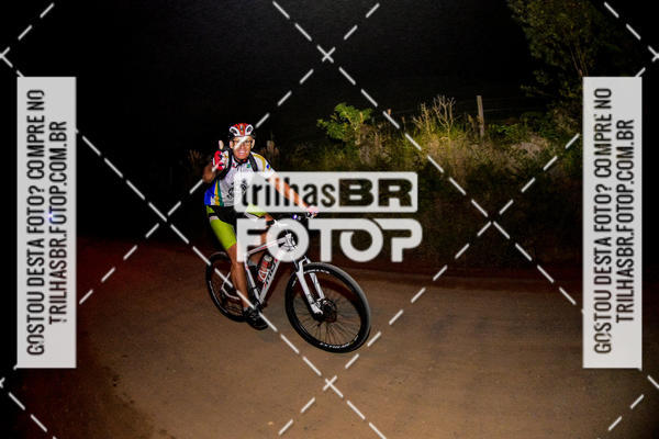 Buy your photos of the eventPeregrinao Angelina on Fotop