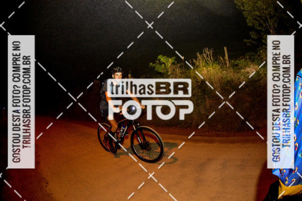 Buy your photos of the eventPeregrinao Angelina on Fotop