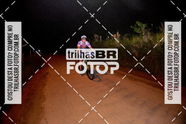 Buy your photos of the eventPeregrinao Angelina on Fotop