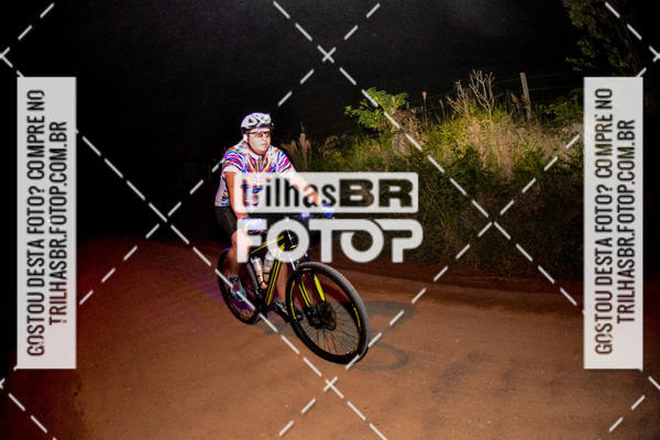 Buy your photos of the eventPeregrinao Angelina on Fotop