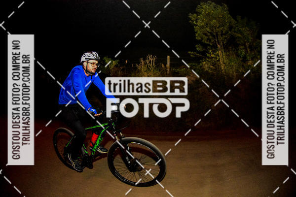 Buy your photos of the eventPeregrinao Angelina on Fotop