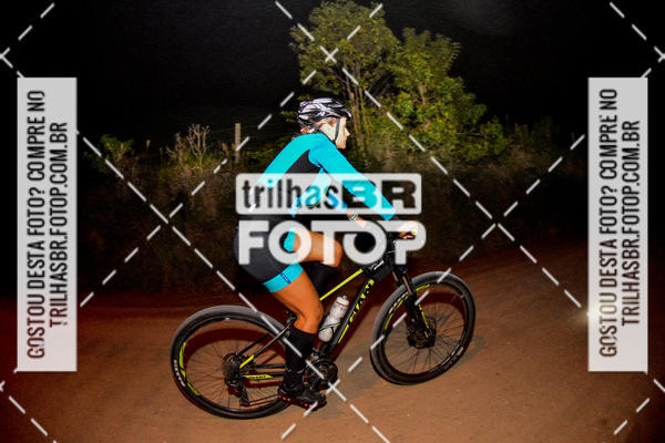 Buy your photos of the eventPeregrinao Angelina on Fotop