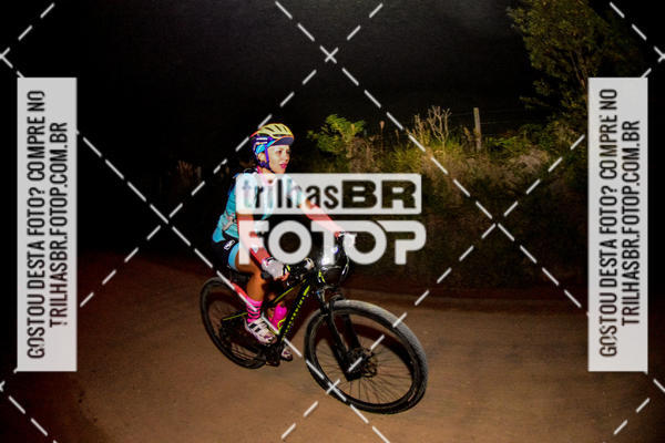 Buy your photos of the eventPeregrinao Angelina on Fotop