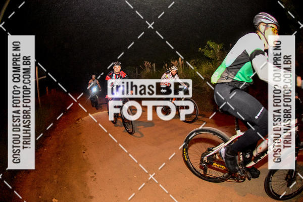 Buy your photos of the eventPeregrinao Angelina on Fotop