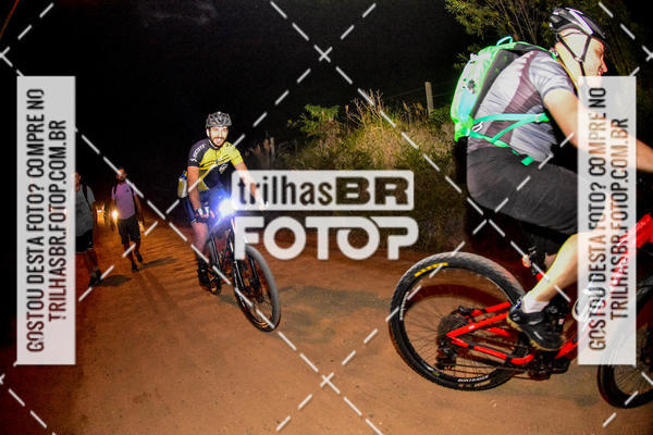 Buy your photos of the eventPeregrinao Angelina on Fotop