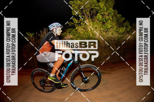 Buy your photos of the eventPeregrinao Angelina on Fotop