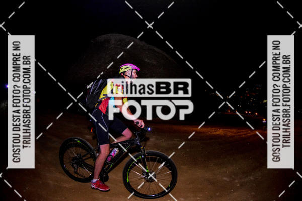 Buy your photos of the eventPeregrinao Angelina on Fotop