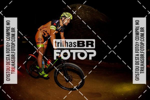 Buy your photos of the eventPeregrinao Angelina on Fotop