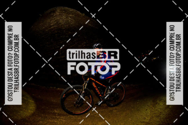 Buy your photos of the eventPeregrinao Angelina on Fotop