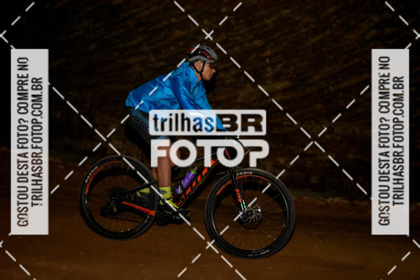 Buy your photos of the eventPeregrinao Angelina on Fotop