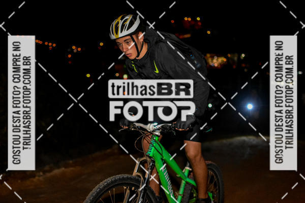 Buy your photos of the eventPeregrinao Angelina on Fotop