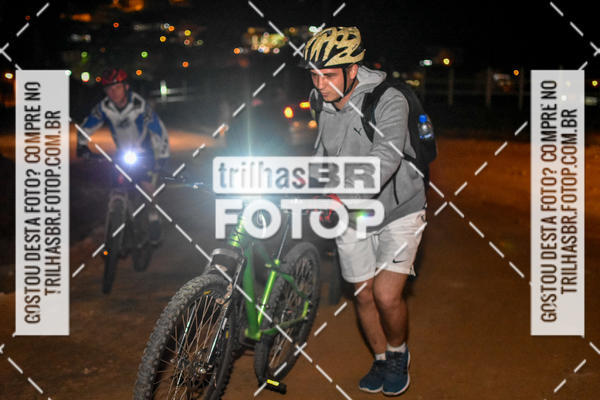 Buy your photos of the eventPeregrinao Angelina on Fotop