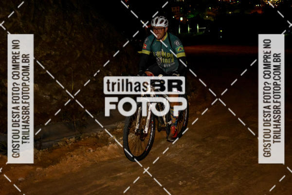 Buy your photos of the eventPeregrinao Angelina on Fotop